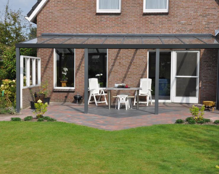 Terrassenüberdachung, Unterglasmarkise, Sonnenschutz, Glaseindeckung