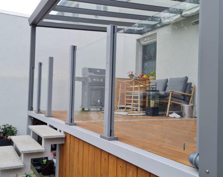 Terrassenüberdachung mit Glaseindeckung